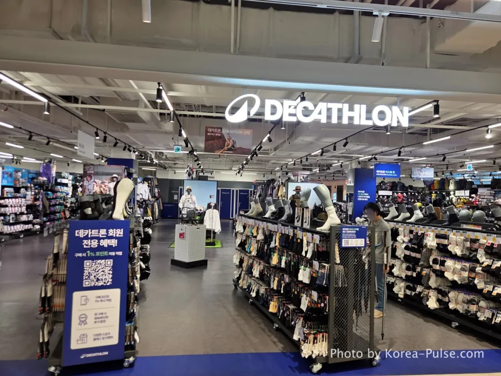 DUNDUN Dongdaemun: 8 Floors, Zero Excuses to Shop Anywhere Else 16 ABC-Mart Grand Stage premium sneaker store and Decathlon sports equipment store on 4th floor DUNDUN Dongdaemun