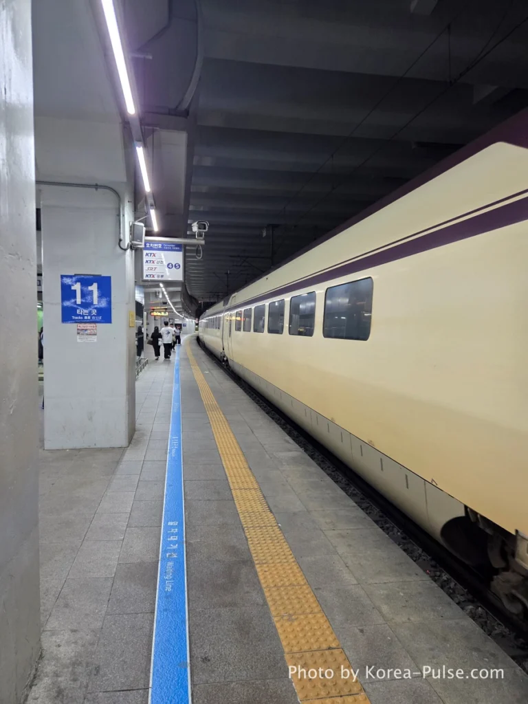 KTX Korea: A 600km Day Trip That Turned Distance into Family Time 8 KTX-Cheongryong Korea's newest domestically built bullet train
