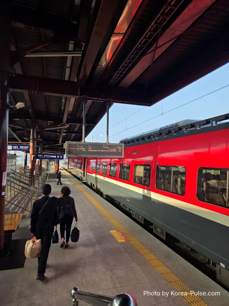 ITX train Korea ITX-Maum arriving at Andong Station